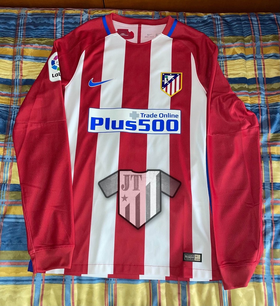 8 - Atlético de Madrid - Saul