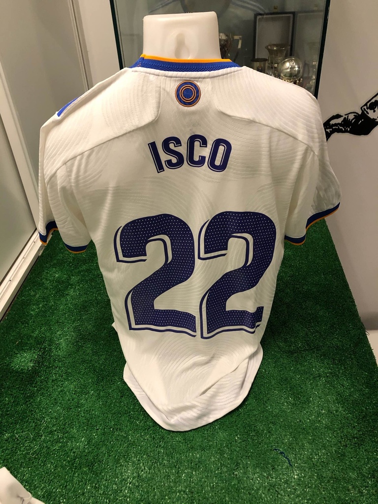 22 - Real Madrid - Isco