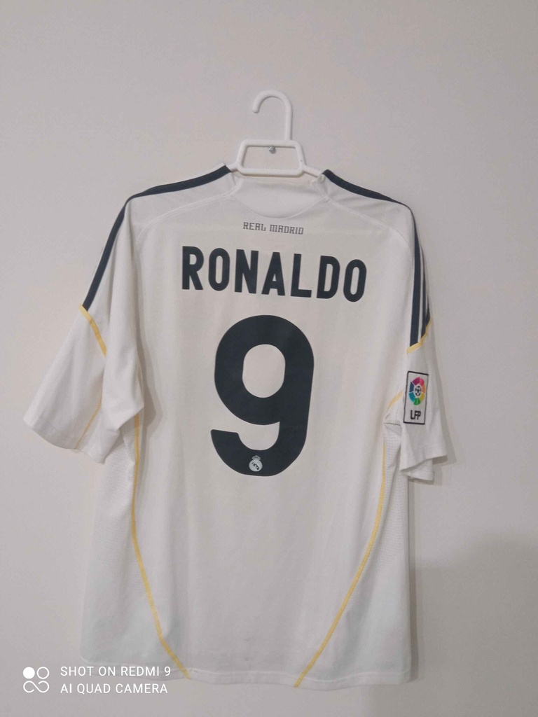 9 - Real Madrid - RONALDO