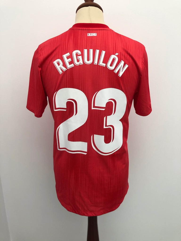 23 - Real Madrid - Reguilon