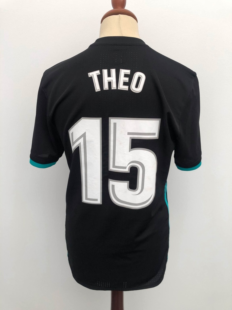 15 - Real Madrid - Theo