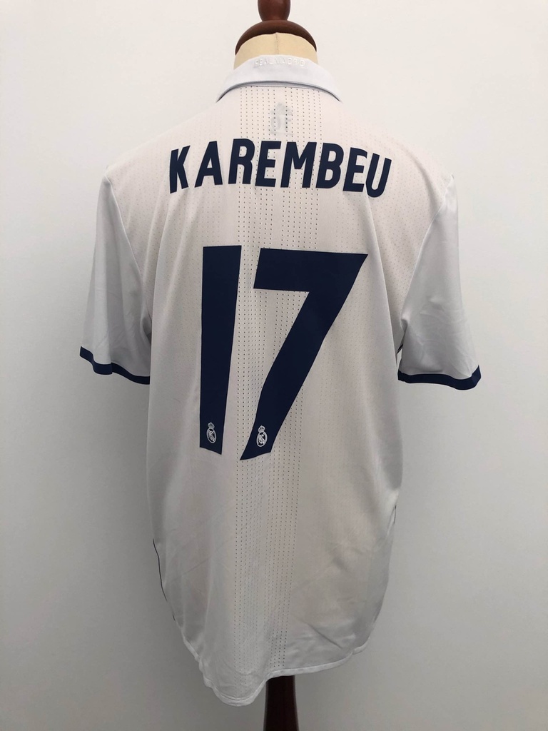 17 - Real Madrid - Karembeu