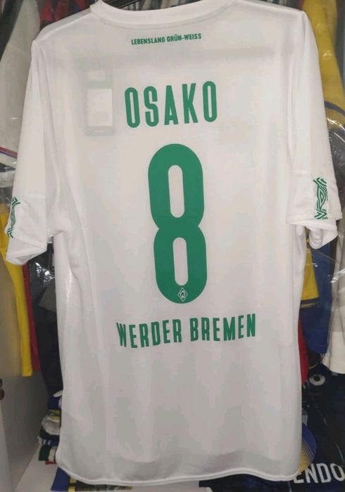 8 - Werder Bremen - Osako