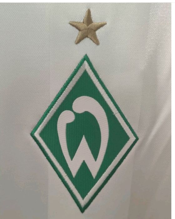 8 - Werder Bremen - Osako