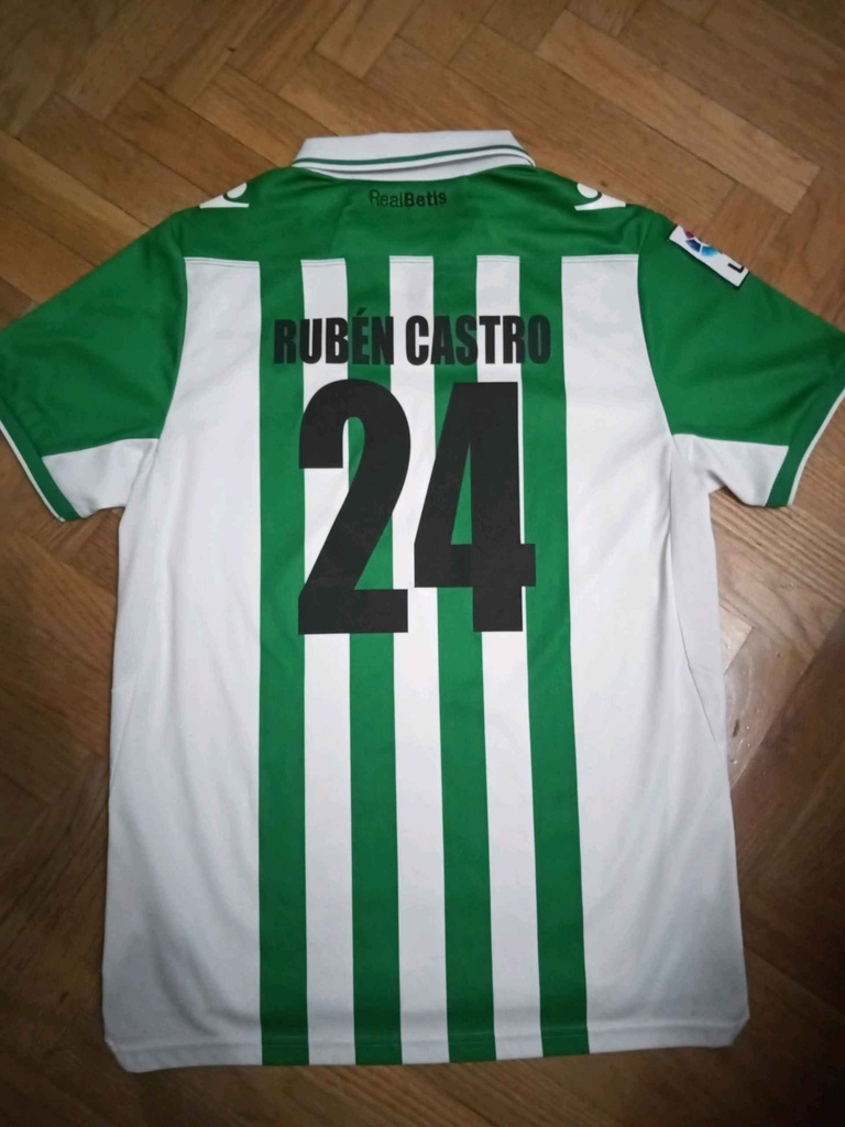24 - Real Betis - Rubén Castro