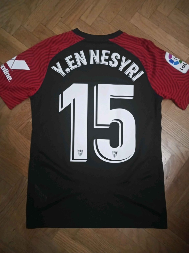 15 - Sevilla FC - Y.En Nesyri