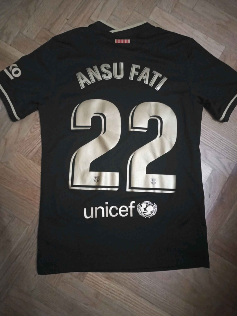 22 - FC Barcelona - Ansu Fati