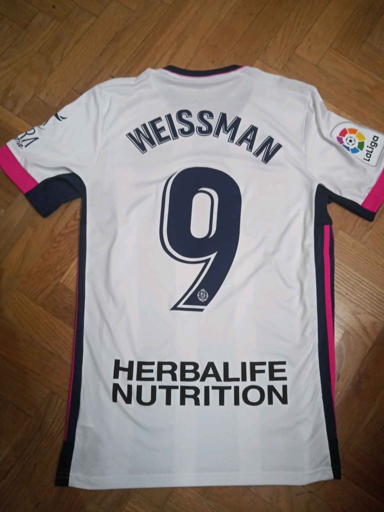 9 - Real Valladolid - Weissman