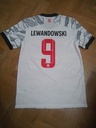 9 - FC Bayern München - Lewandowski