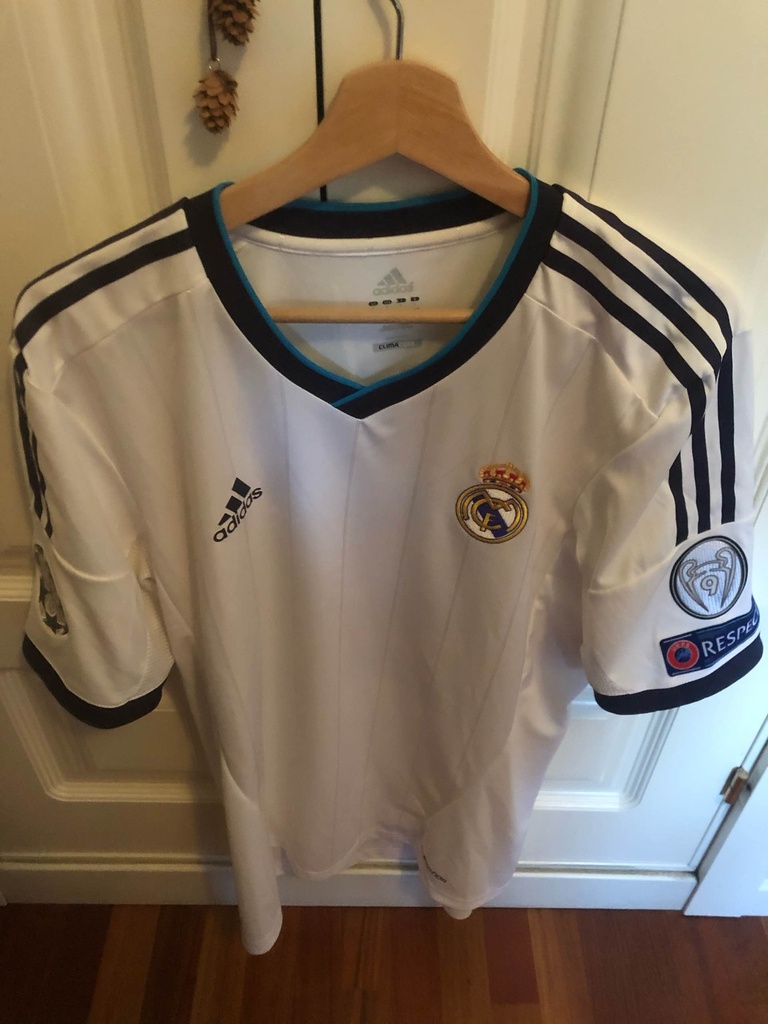 9 - Real Madrid - BENZEMA