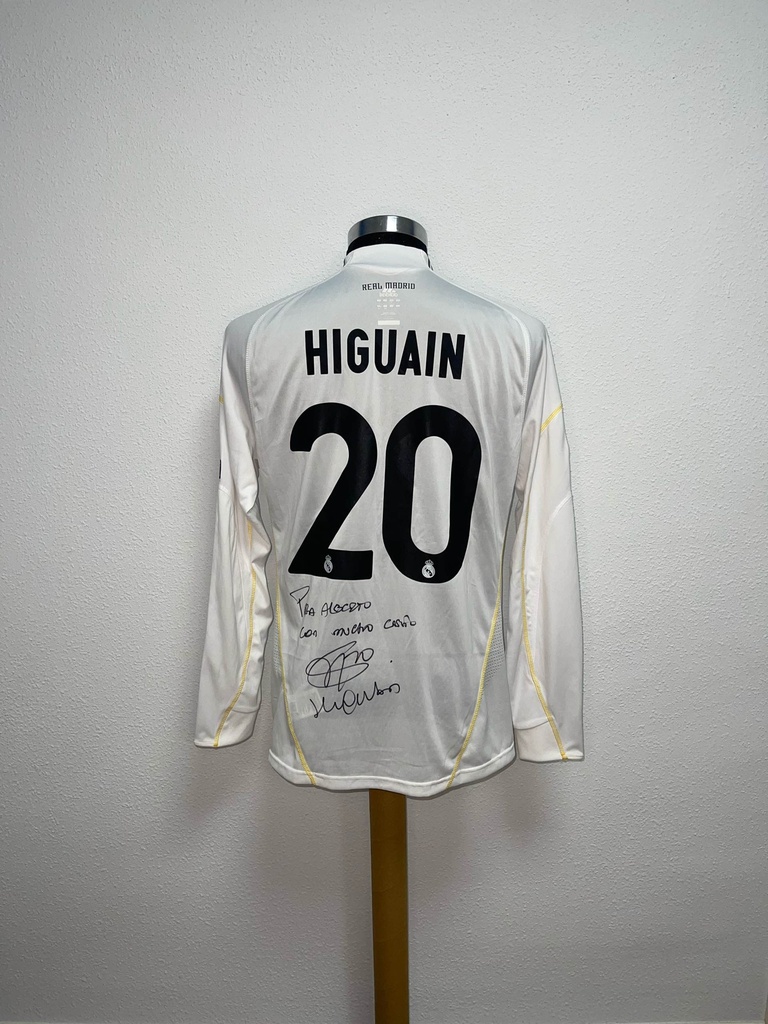 20 - Real Madrid - Higuaín
