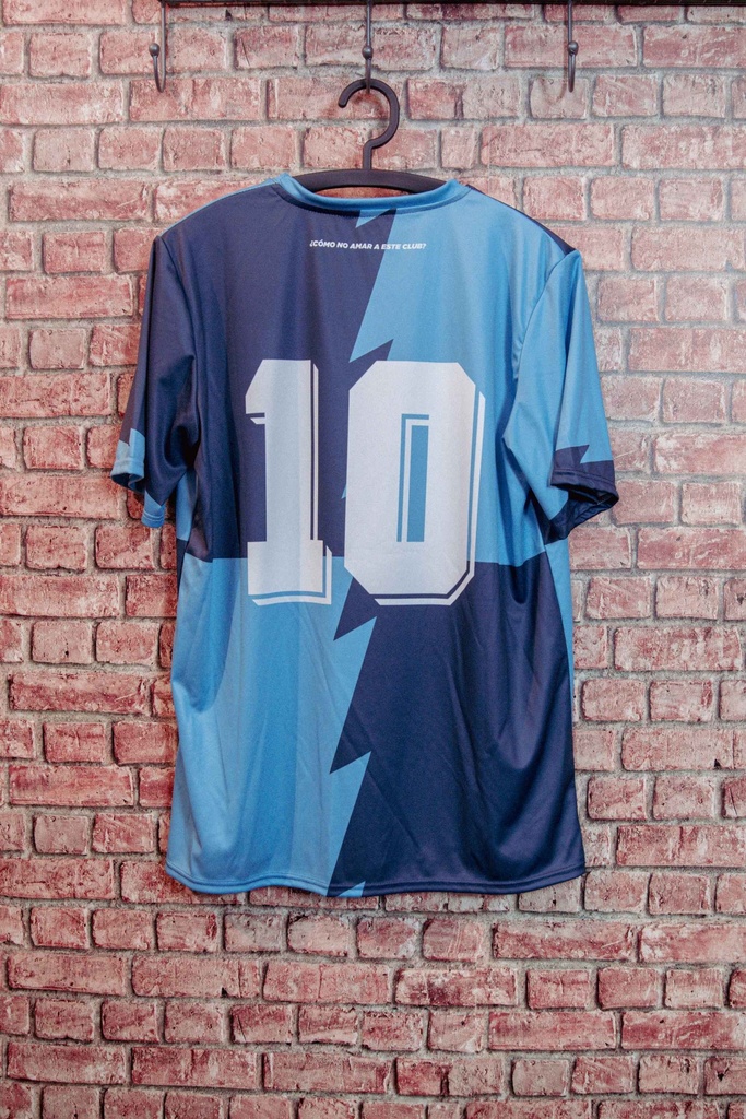 10 - Wycombe Wanderers