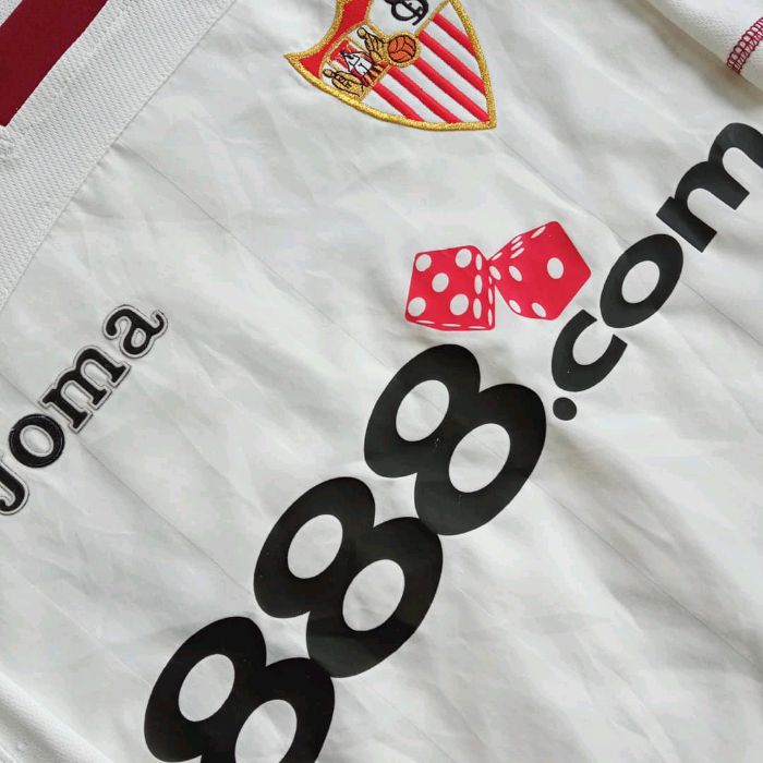16 - Sevilla FC - PUERTA