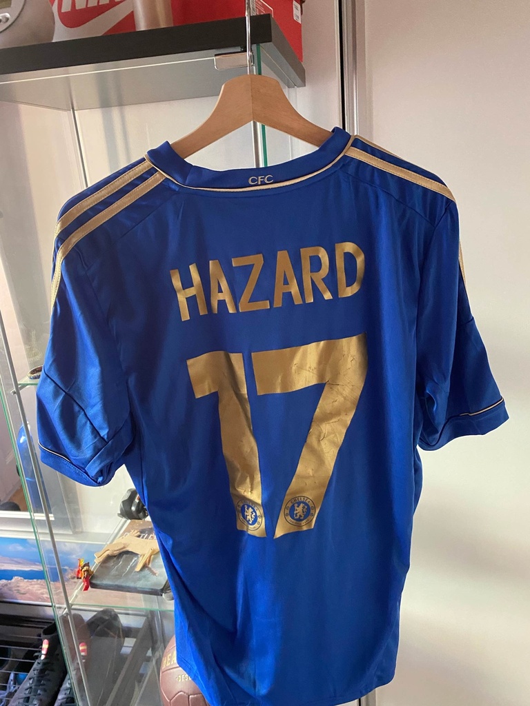 17 - Chelsea FC - Hazard