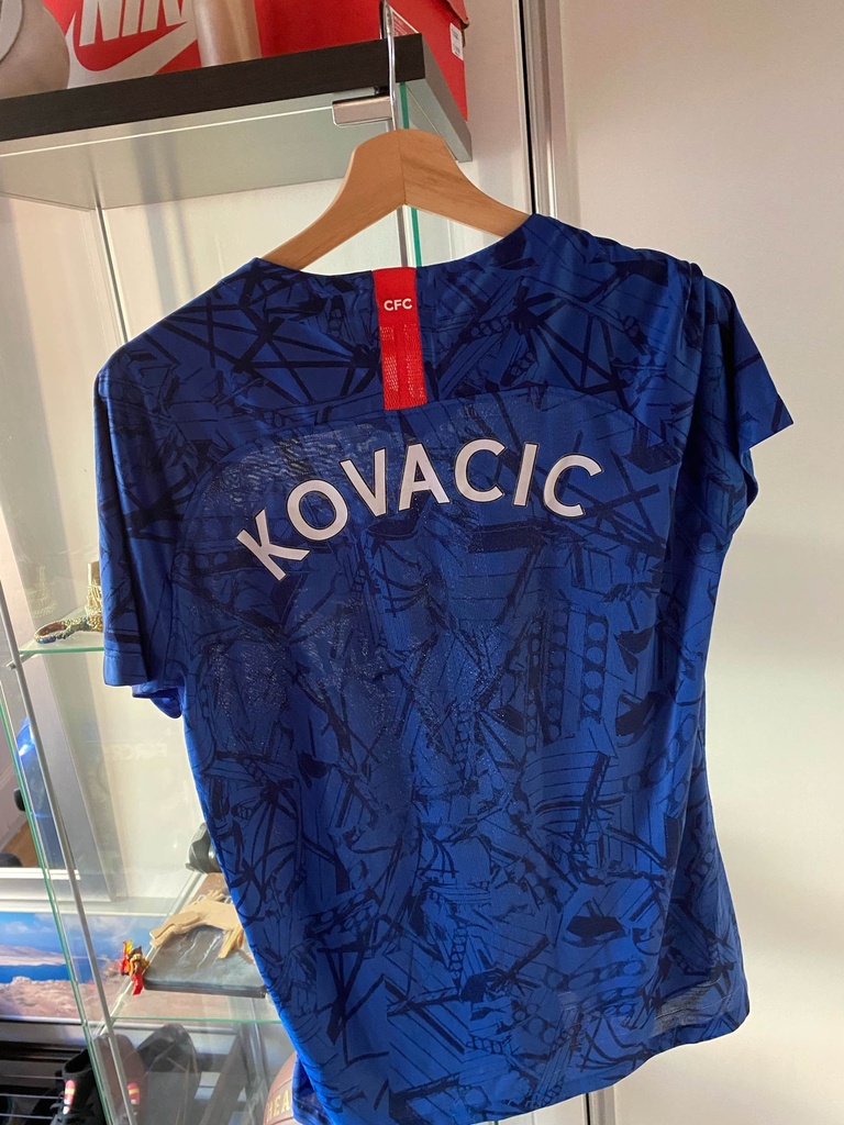 17 - Chelsea FC - Kovacic