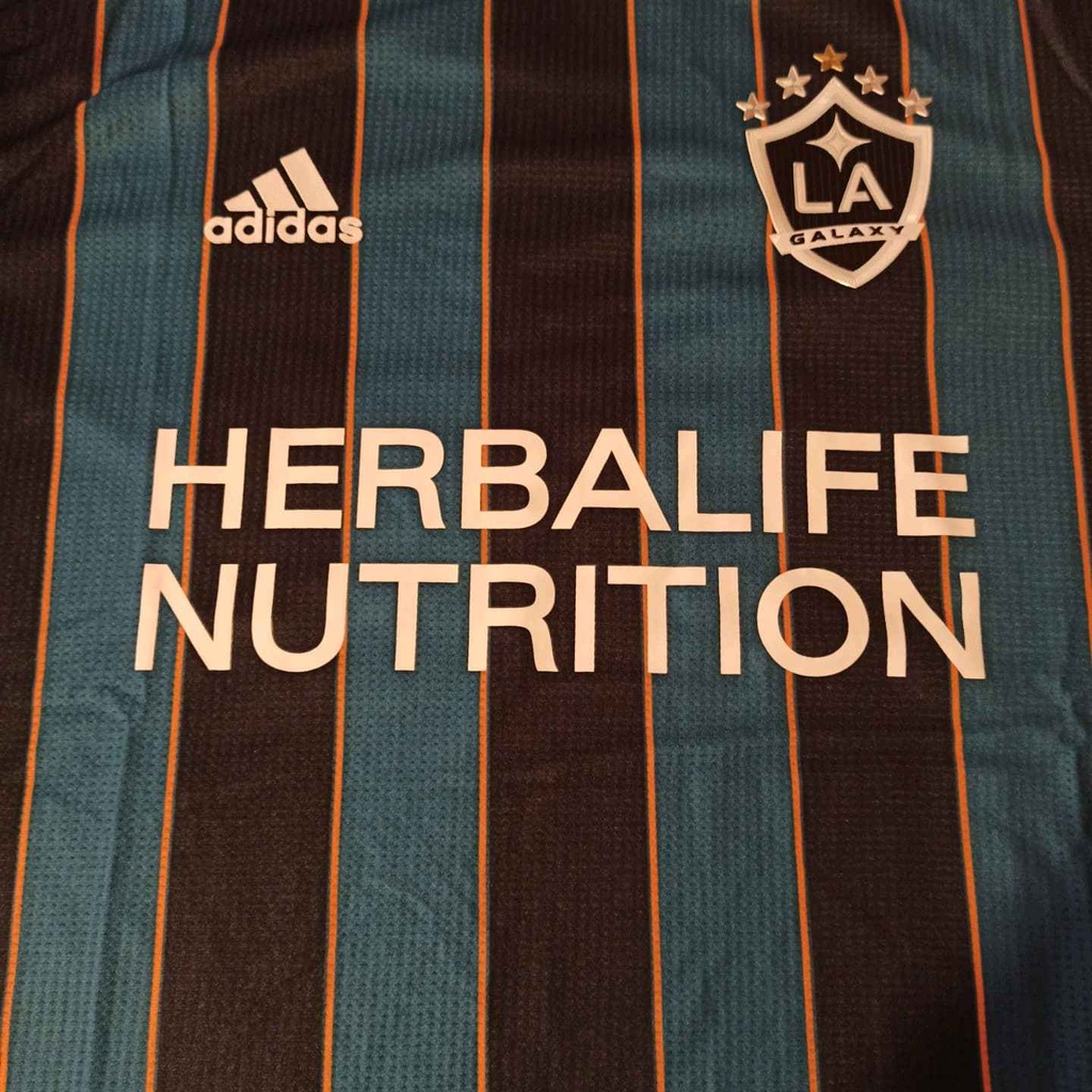 14 - Los Ángeles Galaxy - CHICHARITO