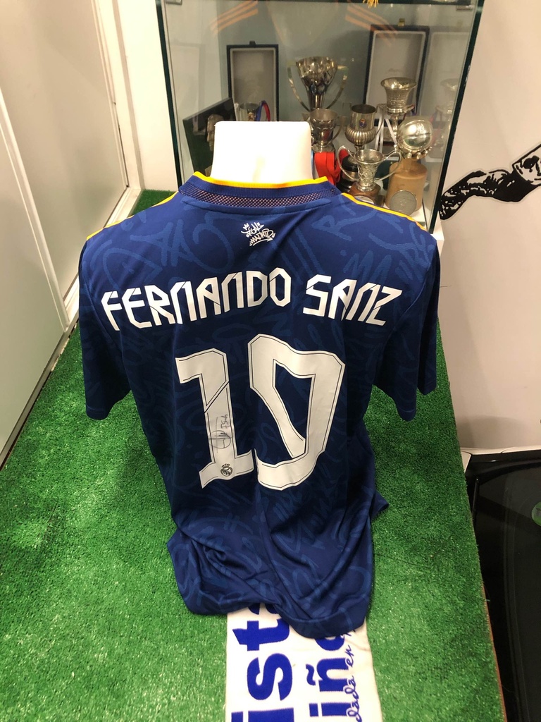 19 - Real Madrid - Fernando Sanz