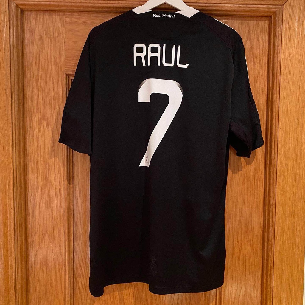 7 - Real Madrid - Raul