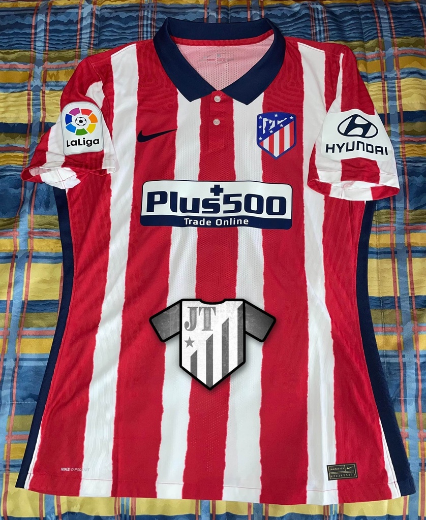 9 - Atlético de Madrid - Suarez