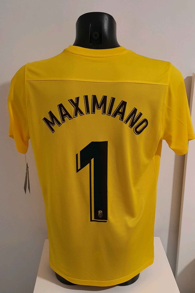 1 - Granada CF - Maximiano