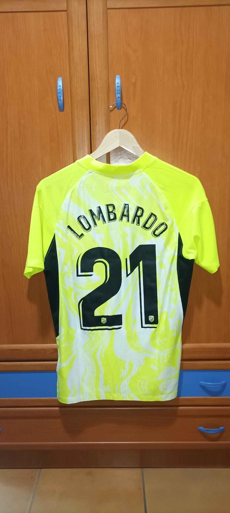 21 - Atlético de Madrid - Lombardo