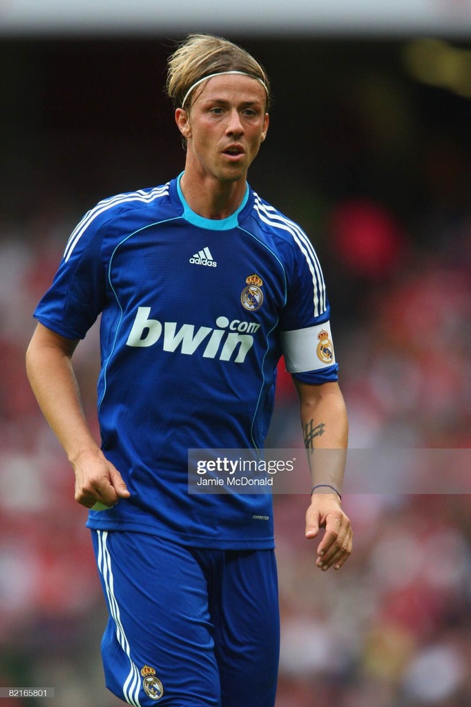 14 - Real Madrid - GUTI. Haz