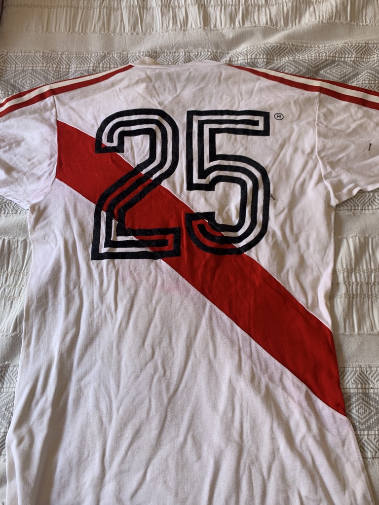 25 - Peru