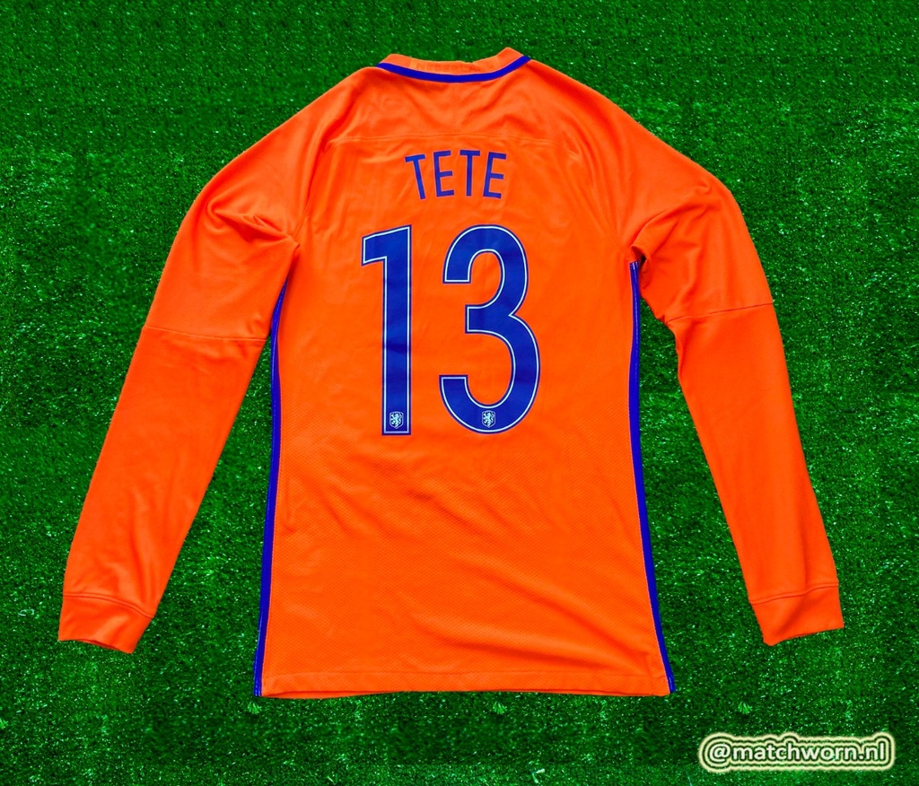13 - Países Bajos - Tete