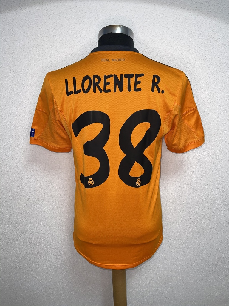 38 - Real Madrid - Llórente R.