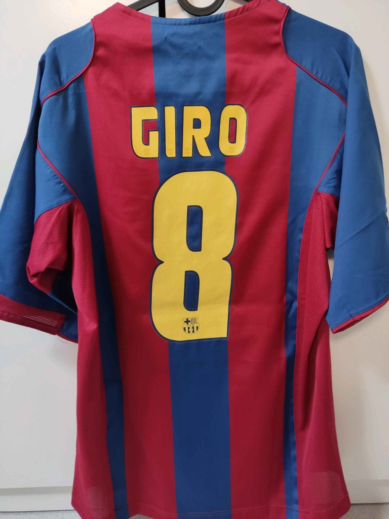 8 - F.C. Barcelona - Giro