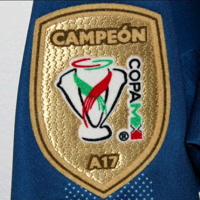 11 - Rayados - Vangioni