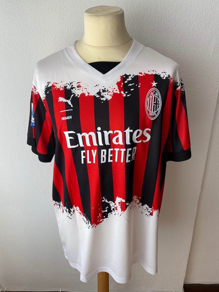 11 - AC Milan - Ibrahimovic (Puma)