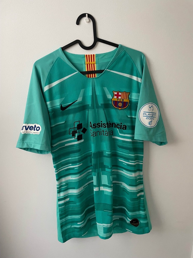 77 - FC Barcelona - Esquerdinha (Nike)