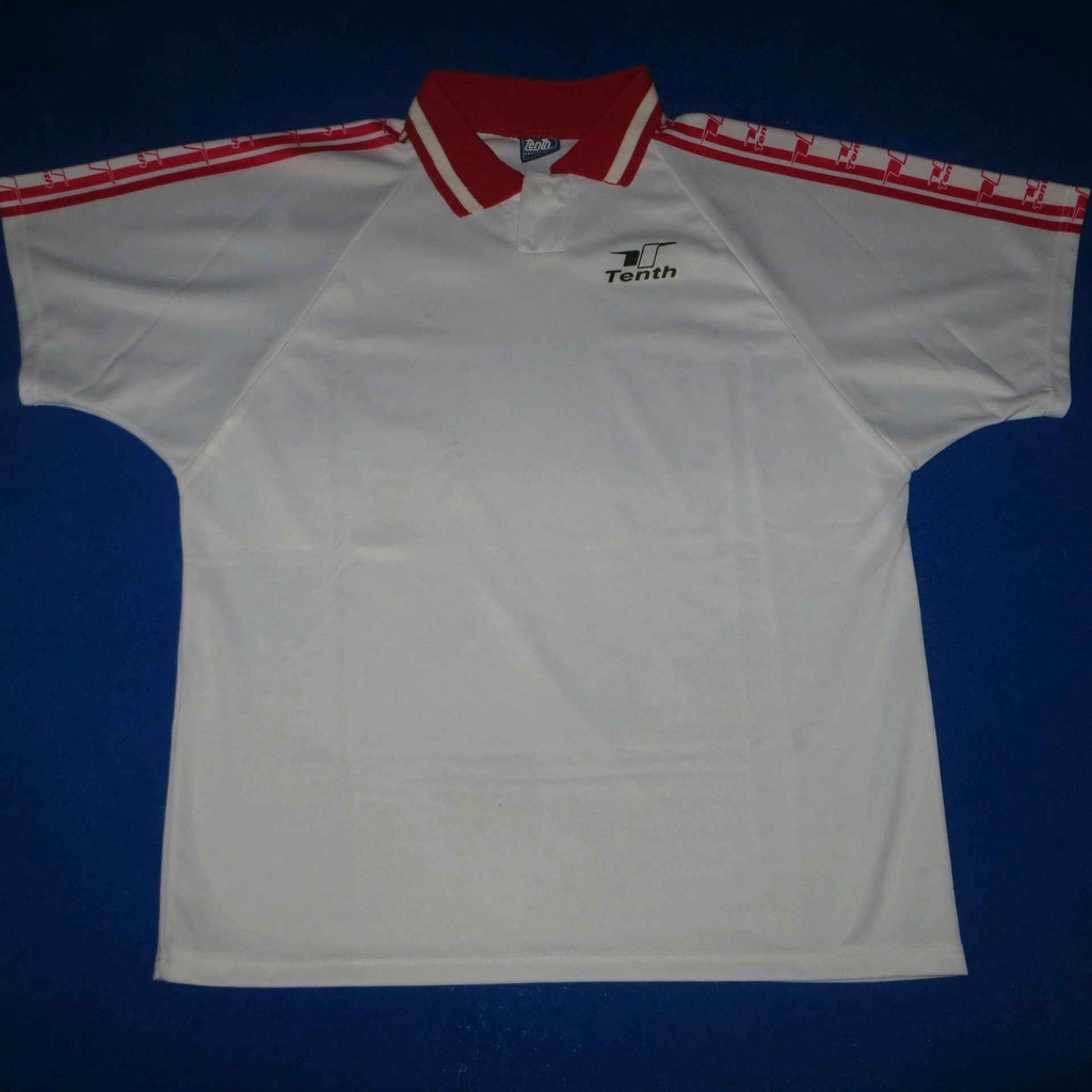 Camiseta sin nombre