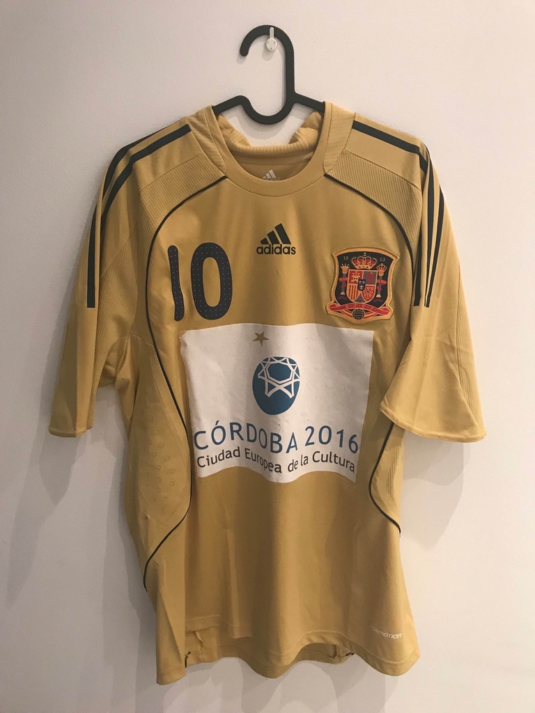 10 - Selección Española de fútbol - Amarelle (Adidas)