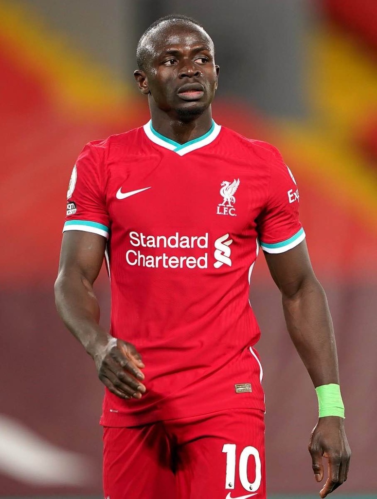 10 - Liverpool FC - Mané