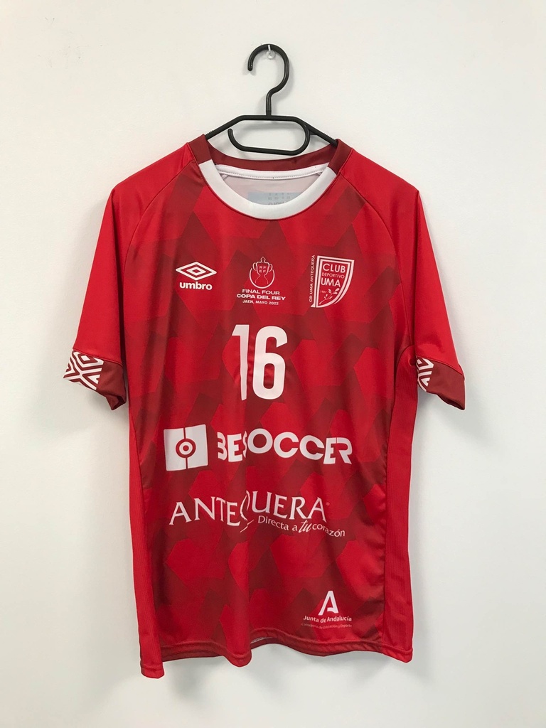 16 - UMA Antequera - Conejo