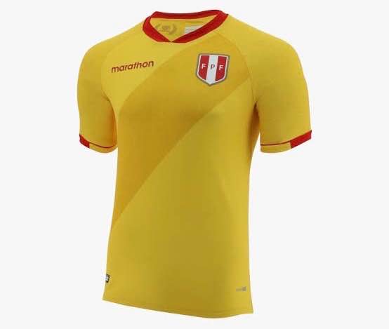 Camiseta sin nombre