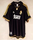 3 - Real Madrid CF - R.Carlos (Adidas)