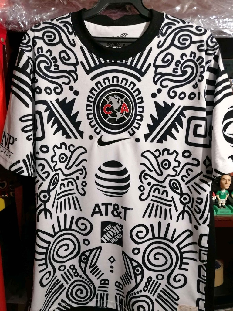 América
