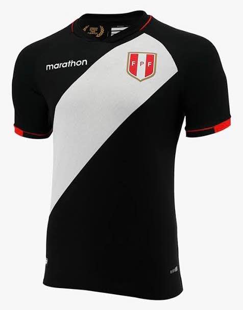 Camiseta sin nombre