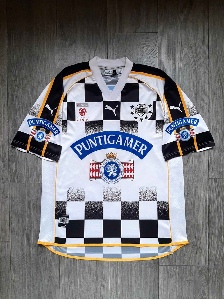 4 - SK Sturm Graz