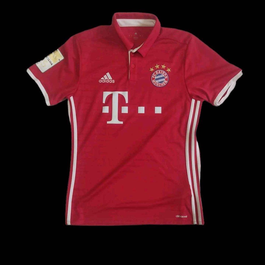 Camiseta sin nombre