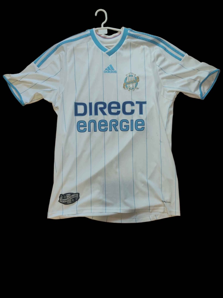 Camiseta sin nombre