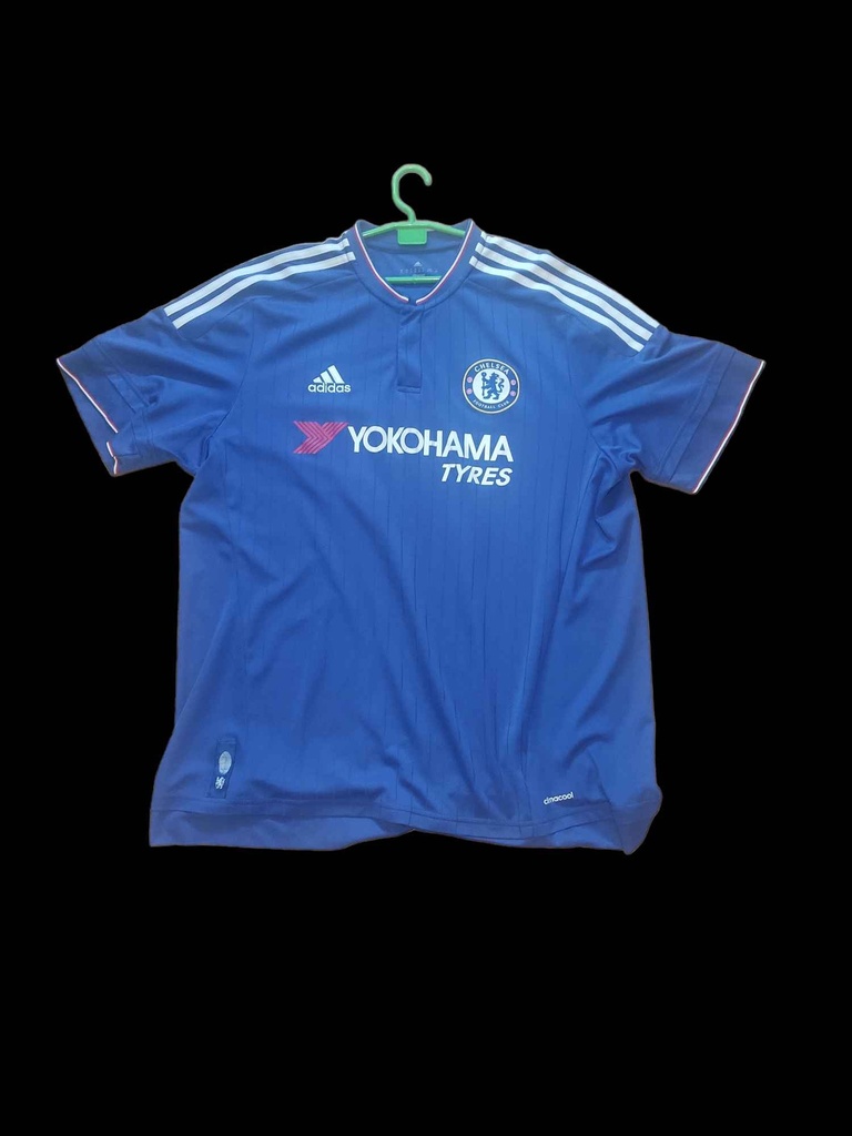 Camiseta sin nombre