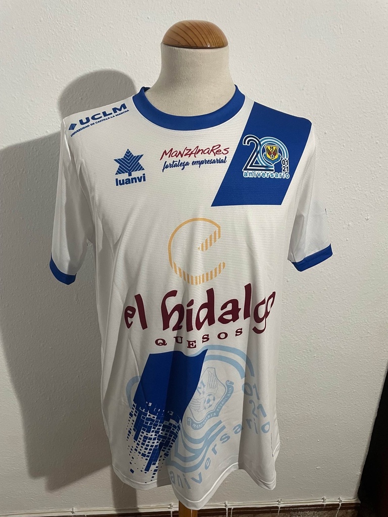 Camiseta sin nombre
