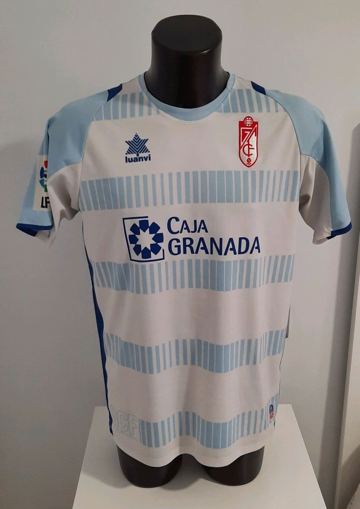 8 - Granada CF - Iñigo López (Luanvi)