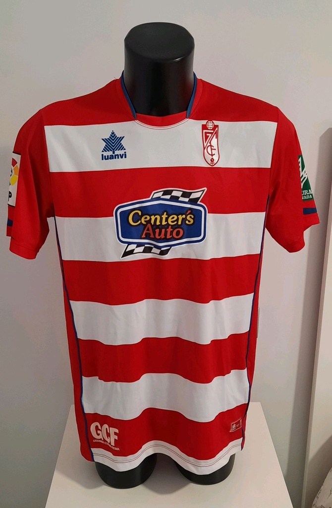 20 - Granada CF - Piti (Luanvi)