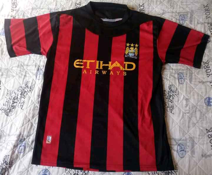 10 - Manchester City - Dzeko