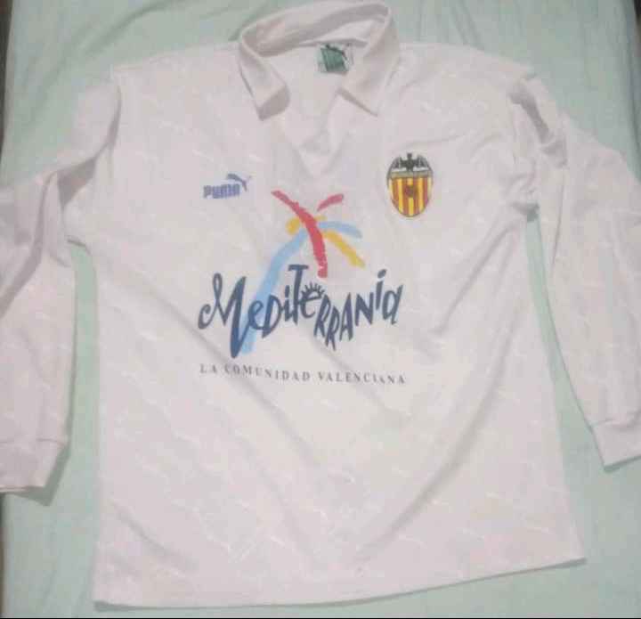 9 - Valencia